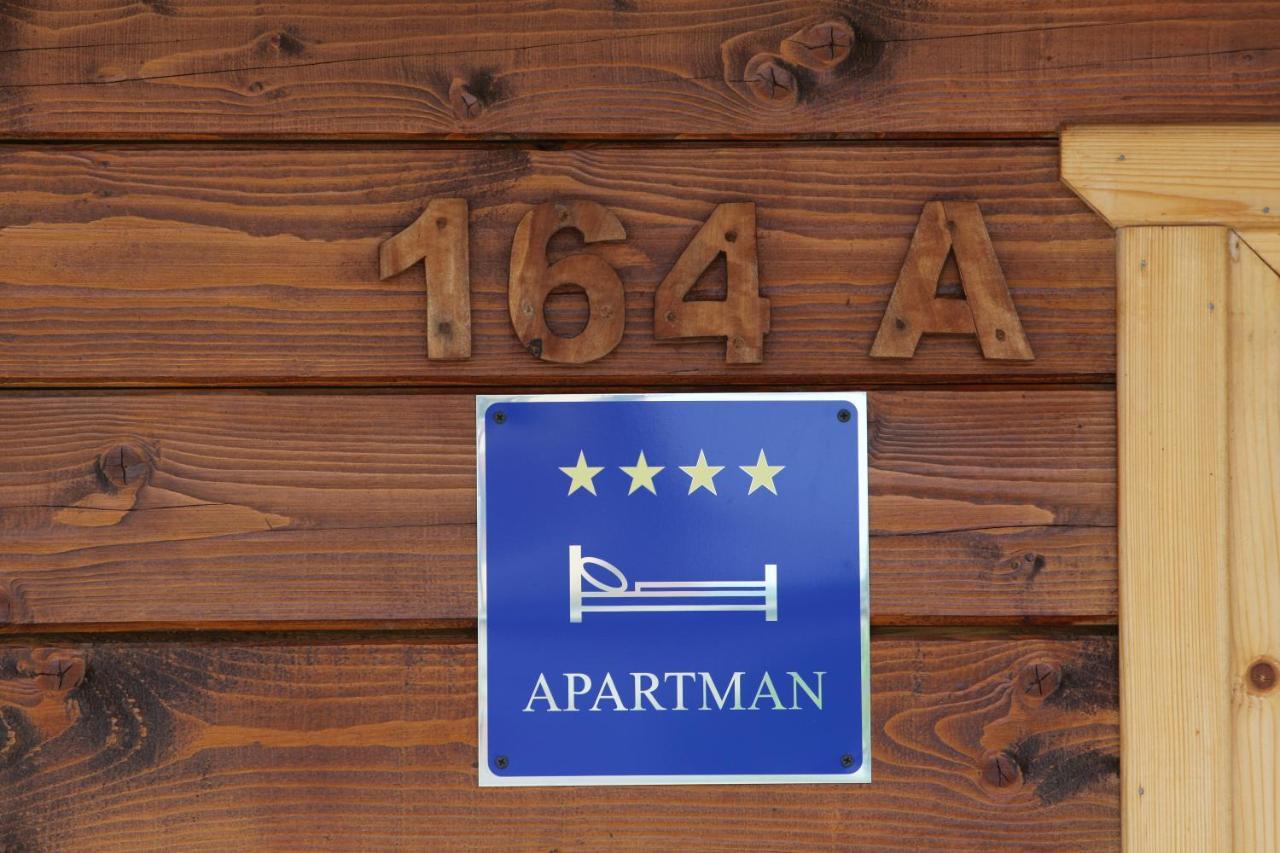 Riverside Apartments Оточац Экстерьер фото