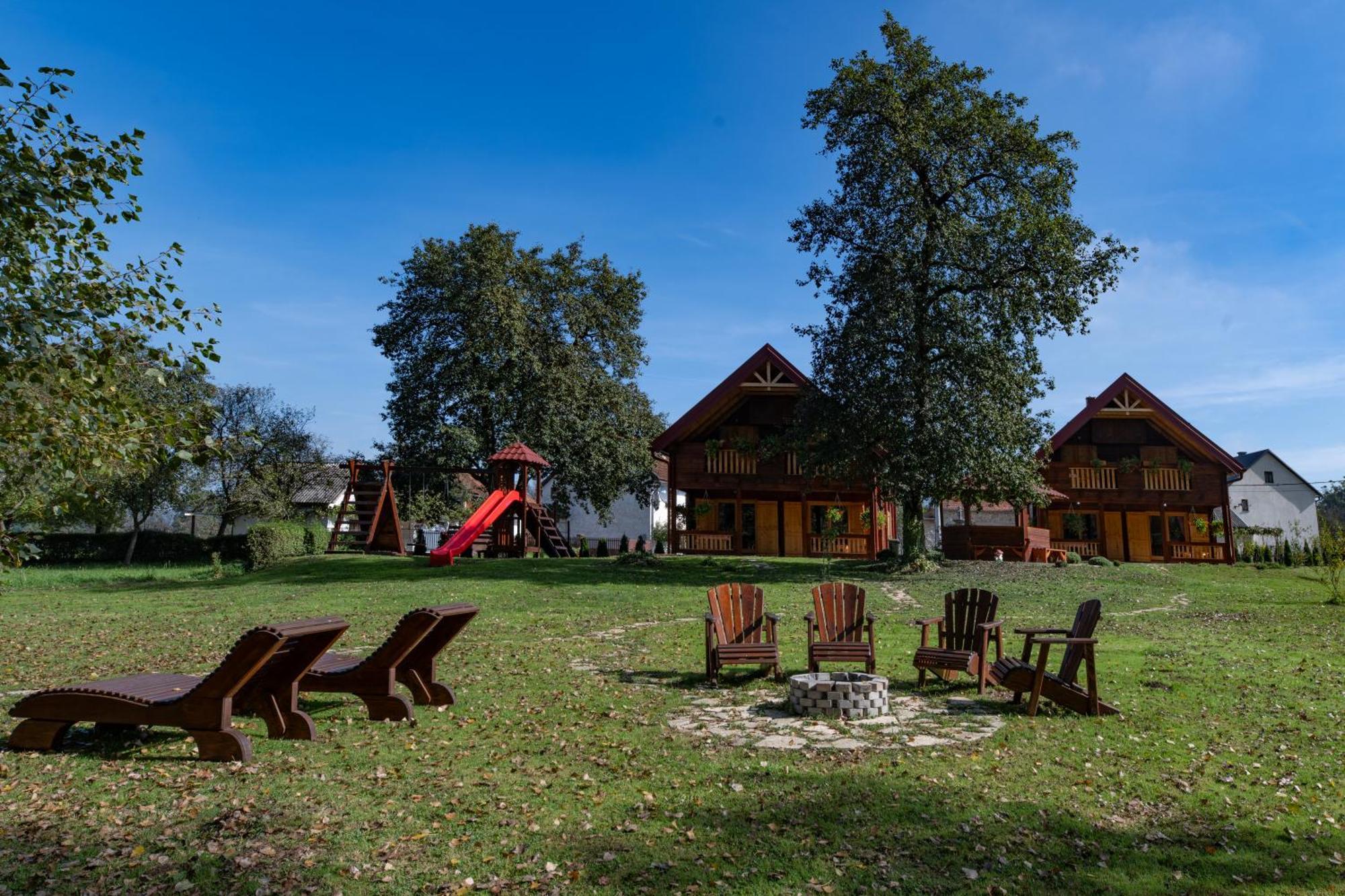 Riverside Apartments Оточац Экстерьер фото